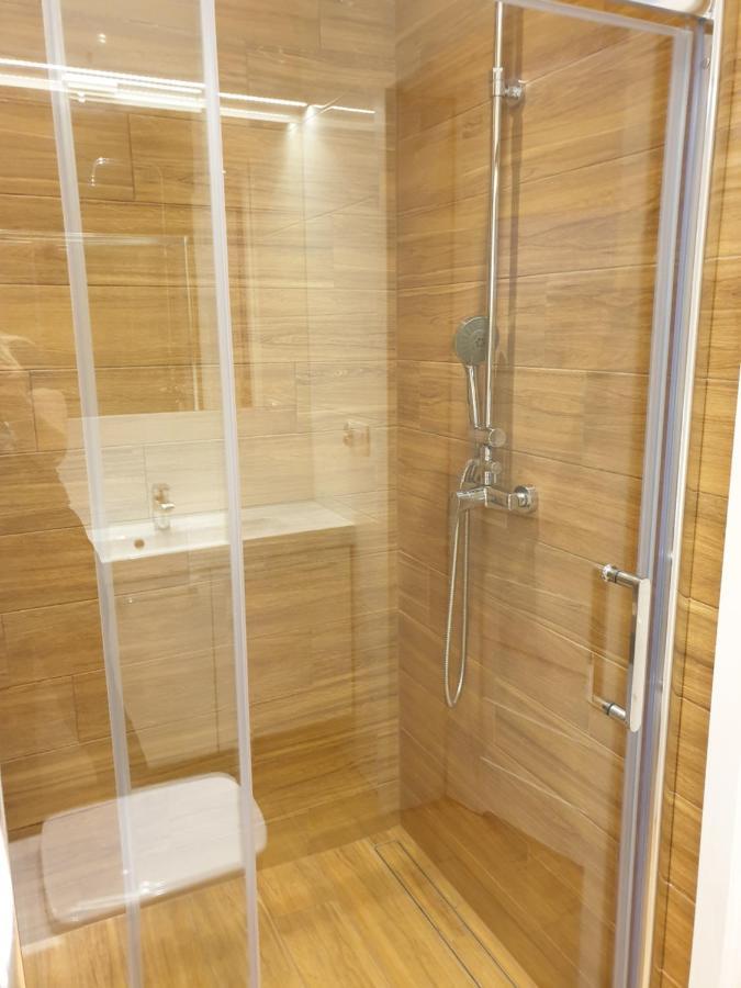 Maly Apartament W Zieleni Blisko Jeziora Sroda Wielkopolska Exterior photo