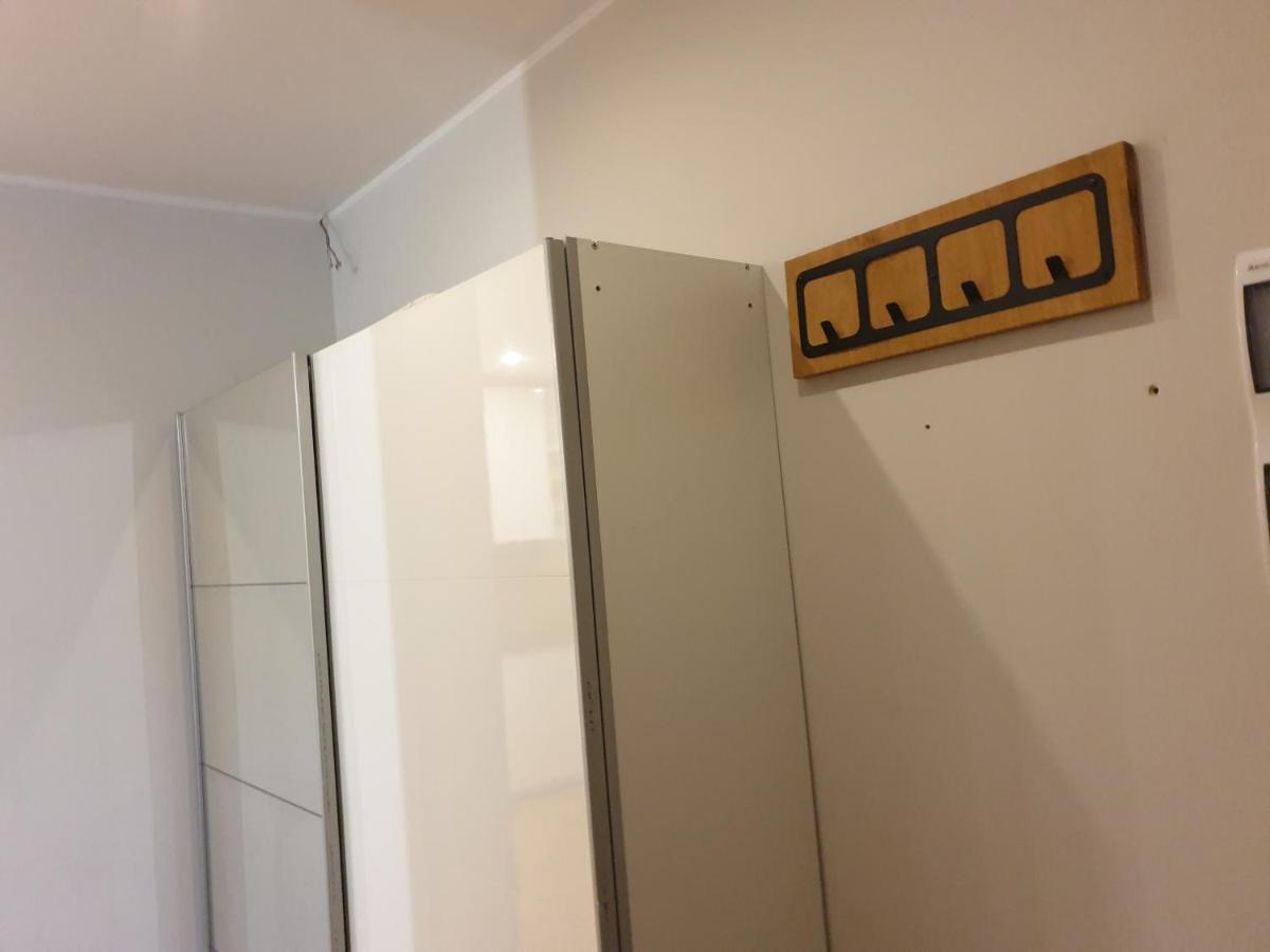 Maly Apartament W Zieleni Blisko Jeziora Sroda Wielkopolska Exterior photo